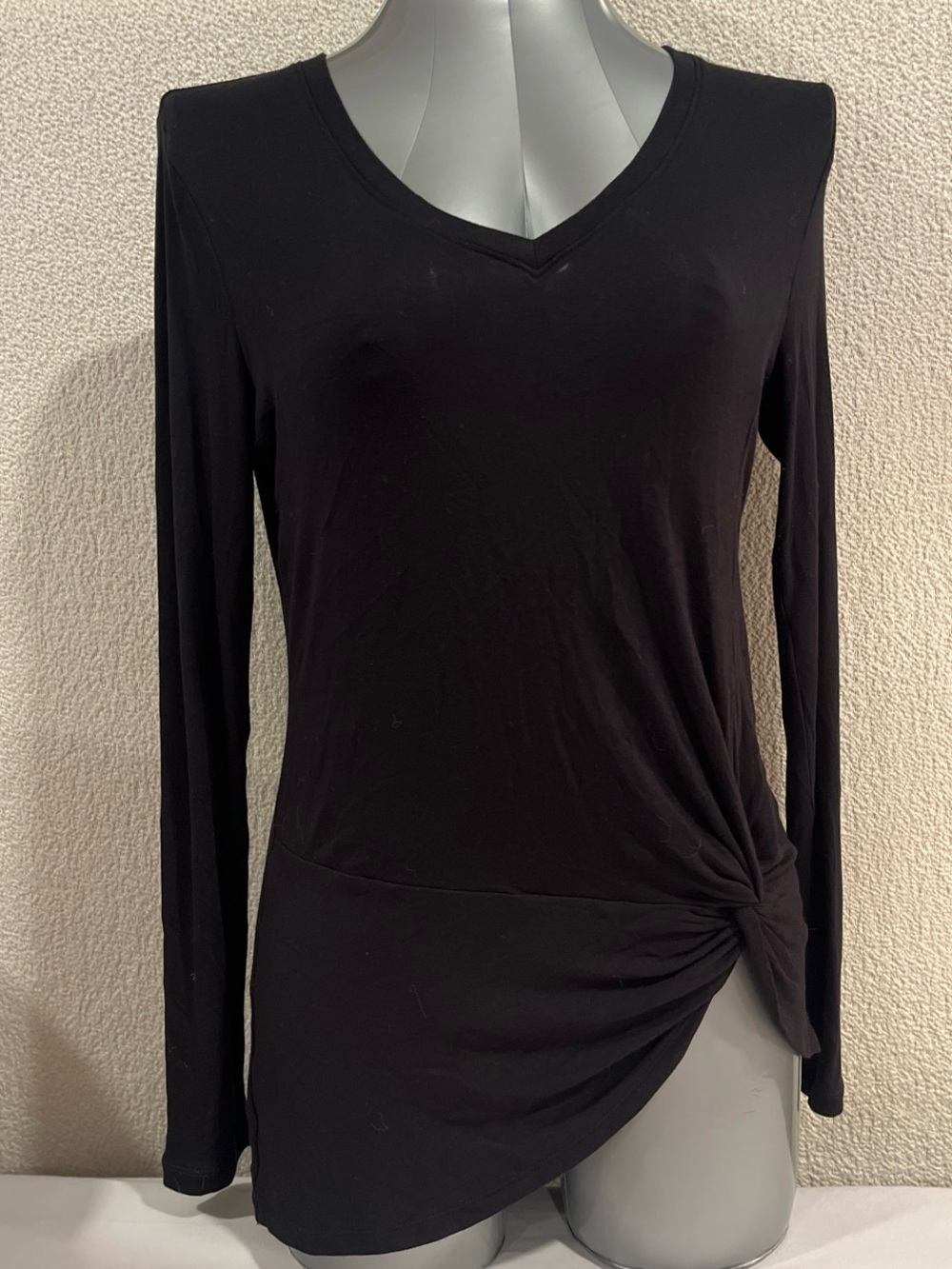 CAbi Black Long-Sleeve V-Neck Side Twist Top
